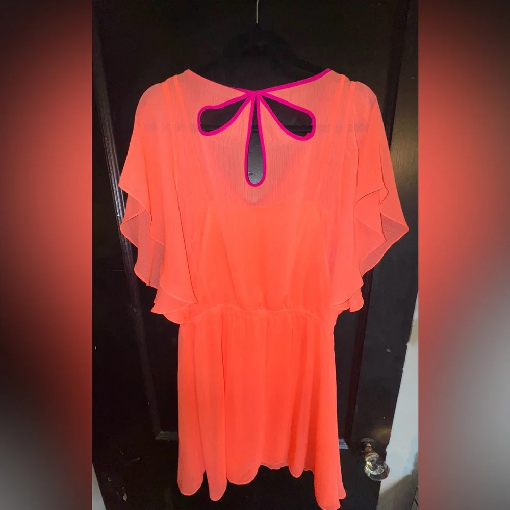 Express Orange Flutter Sleeve Romper - Picture 3 of 3